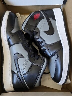Jordan Retro High-Top Sneakers in Black, Gray and White with Red Wings Logo